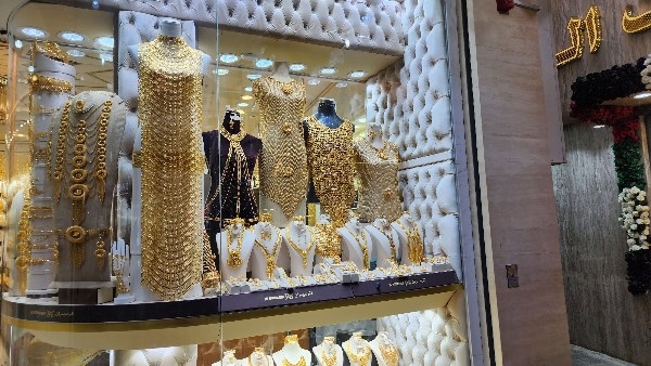 سعر أشهر جرام ذهب اليوم 4-7-2025