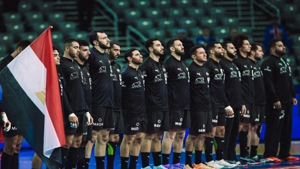 الأسباني باسكوال مدرب منتخب اليد يصل القاهرة غدا