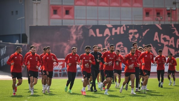 إعلامي يكشف تفاصيل سعي الأهلي لضم جناح نيجيري تحت السن