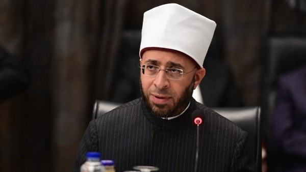 وزير الأوقاف ينعى العالم الجليل والشاعر الكبير صابر عبد الدايم يونس