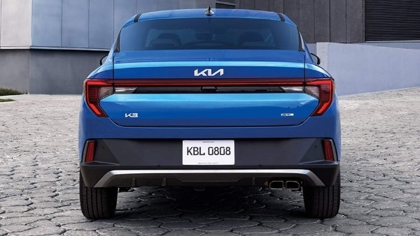 ماذا تقدم كيا k3 موديل 2025 "الشكل الجديد" بعد طرحها في السعودية