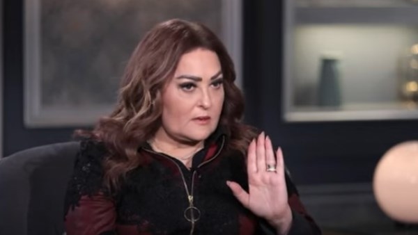 نهال عنبر تنعي عماد محرم: ربنا يجعل مرضه في ميزان حسناته