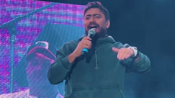 وصول أغنية "قلوبنا أقرب" لـ تامر حسني للمركز الخامس عالميا