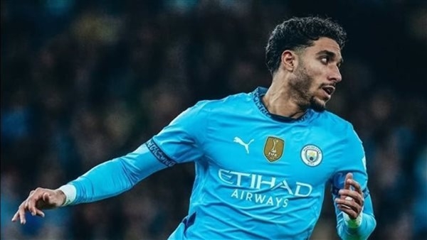 هاري ريدناب: عمر مرموش موهبة رائعة لكن هناك محمد صلاح واحد فقط