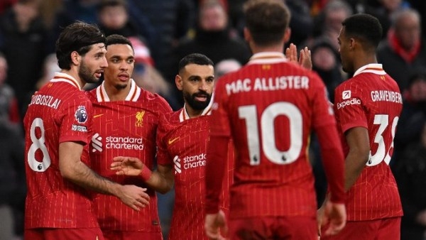 موعد مباراة ليفربول وإيفرتون في الدوري الإنجليزي والقنوات الناقلة