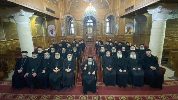اجتماع مجمع كهنة إيبارشية بورسعيد .. صور