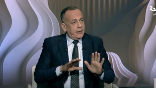 وزيري: المصريون بناة الأهرامات .. ولا صحة لنسبها لليهود أو الفضائيين