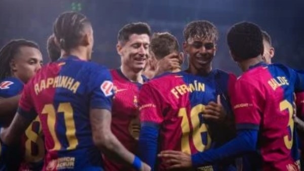 300 مليون يورو.. عرض سعودي ضخم لضم نجم برشلونة