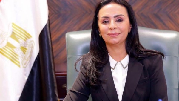 إنصاف وحق .. وزيرة التضامن تشيد بـ روجينا ومسلسل حسبة عمري