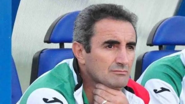 الأهلي ينعى جمال مناد نجم المنتخب الجزائري السابق
