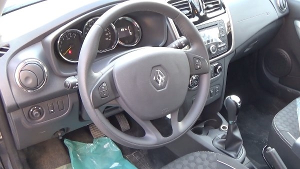 فبريكا بالكامل.. سيارة أوتوماتيك موديل 2017 بأقل سعر