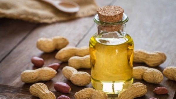 قبل العيد..تعرف على فوائد الفول السودانى للشعر