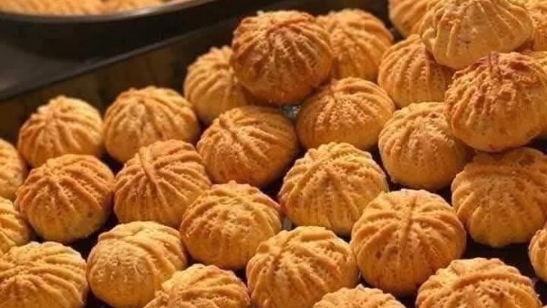 عشبة واحدة تخلصك من كل أضرار أكلات رمضان والكعك