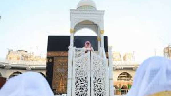 خطيب المسجد الحرام: بددوا غيمة الأحزان فالفرح بالعيد سُنة المسلمين