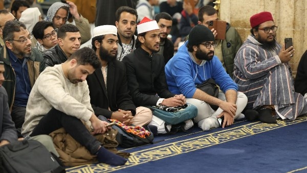 بث مباشر.. شعائر صلاة الجمعة من الجامع الأزهر