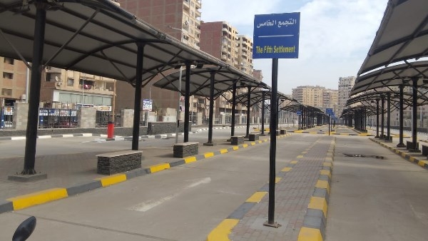 محافظ الجيزة: تجهيز موقف السرفيس الحضاري بكوبري الصحابة بسعة 400 سيارة
