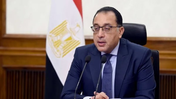 الحد من التهريب وإغراق الأسواق المصرية.. مستجدات برنامج الطروحات الحكومية.. أبرز أنشطة رئيس الوزراء في أسبوع
