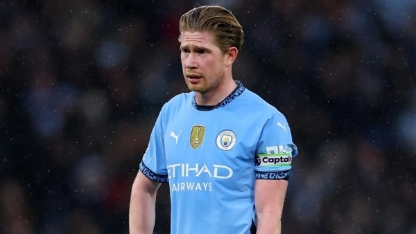 بعد دي بروين.. نجم جديد يغادر مانشستر سيتي