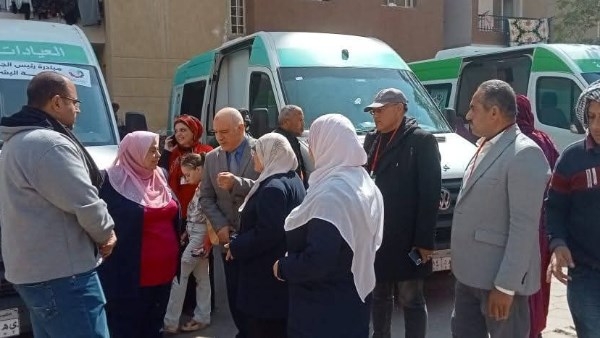 قافلة طبية لفحص الفلسطينيين وبروتوكول لدعم صحة الأمهات والأجنة بالقليوبية