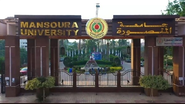 رئيس جامعة المنصورة: QS الإنجليزي للتخصصات الأكاديمية أحد أهم التصنيفات العالمية