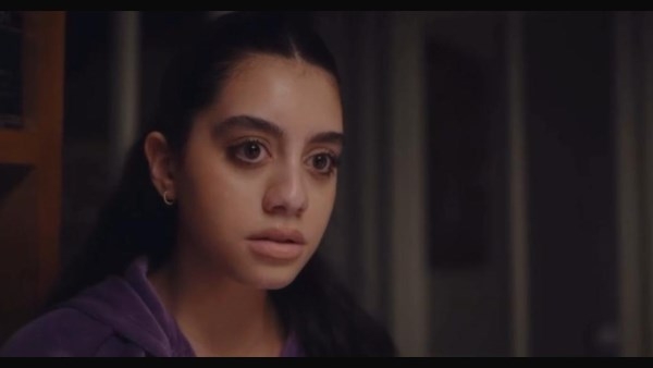 ياسمينا العبد في مواجهة التحـ.ـرش بـ «لام شمسية».. وردود الأفعال تصدمها
