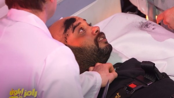 بعد أن اختار رامز جلال.. حاتم صلاح يقع في فخ الولاء لأحمد مكي