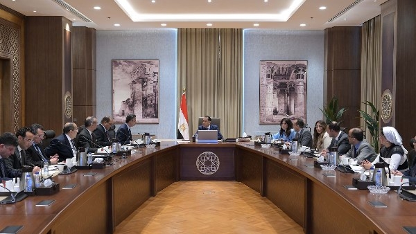 توقعات بانخفاض معدلات التضخم.. تفاصيل اجتماع رئيس الوزراء باللجنة العليا لضبط الأسواق وأسعار السلع