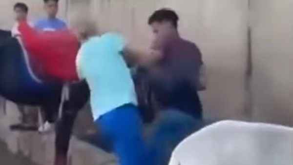 سائحة تتصدر الترند بعد ضرب شاب لسبب غريب.. اعرف القصة الكاملة