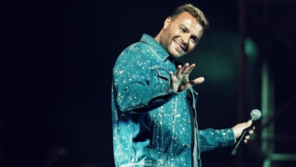 رامي صبرى يتألق فى حفل عيد الفطر ببورسعيد.. ويقدم الحب عيبنا للمرة الأولى