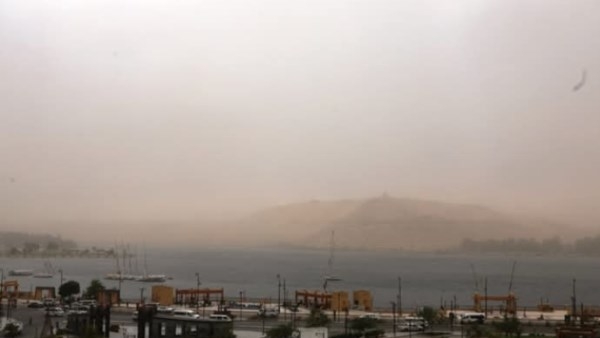 حفل تأبين لبابا الفاتيكان.. إزالة التعديات وتكثيف حملات النظافة العامة