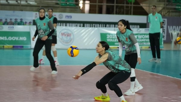 ‏‎ فريق سيدات طائرة الأهلي يبدأ الاستعداد لمواجهة مايو الكاميروني