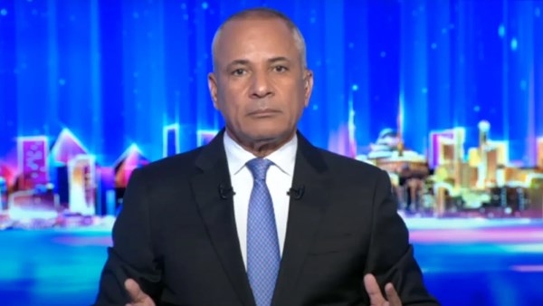 أحمد موسى: كامل الوزير مقاتل ومش بيخاف وبتشرف أنى بتكلم عنه .. فيديو