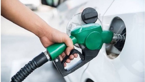 زيادة أسعار البنزين والسولار.. تعريفة الركوب الجديدة للأجرة والتاكسي بالمنوفية