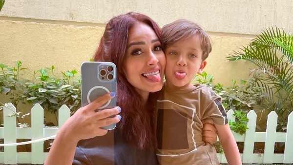 بعد حكم محكمة الأسرة.. رنا سماحة تعود إلى منزلها بصورة مع ابنها