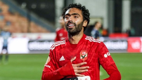 ناقد رياضي: الأهلي ضحّى بحلم «الشحات» من أجل زيزو قبل المونديال