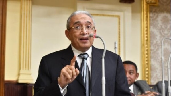 وكيل موازنة النواب يكشف أسباب تراجع أسعار الذهب في السوق