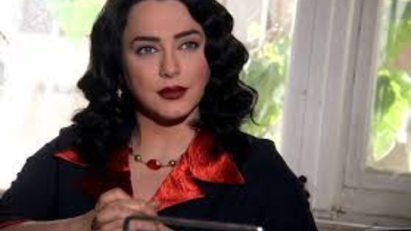 من نشر رقم هاتفي؟.. سلاف فواخرجي تتعرّض لمحاولات اختراق على السوشيال ميديا