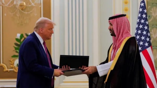 جولة ترامب... بين الحفاوة الخليجية والفتور الإسرائيلي