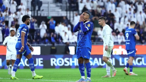 طاهر أبو زيد: الهلال السعودي يقدم أفضل أداء عربي في مونديال الأندية.. ويعاني من أزمة تهديف