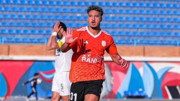 للانضمام للزمالك.. أحمد شريف يغيب عن معسكر فاركو.. تفاصيل