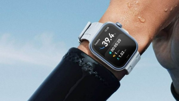 الحق اشتري.. خصم كبير على ساعة Watch Fit 4 Pro