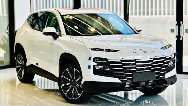 أسعار ومواصفات جيتور داشينج 2025 في السعودية
