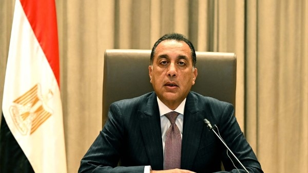 5 % زيادة على المرتب رسميًا.. الحكومة تعلن مفاجأة لملايين الموظفين