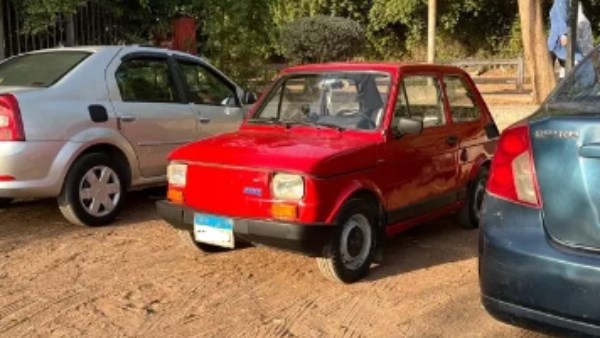 فيات 126 هاتشباك سعرها 90 ألف جنيه