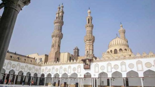 خرافات .. أزهري عن التنجيم والتوقعات