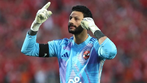 كان بيعمل إيه.. أحمد موسى يهاجم محمد الشناوي بعد مباراة بورتو