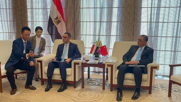 وزير الاستثمار يعقد لقاءات مكثفة مع عدد من الشركات الصينية لاستعراض فرص ومقومات الاستثمار بالسوق المصري