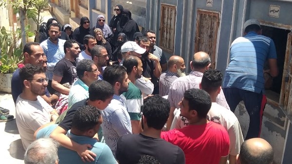 تشييع جنازة والدة المتحدث الرسمي لـ «الزراعة» بكفر الشيخ .. صور