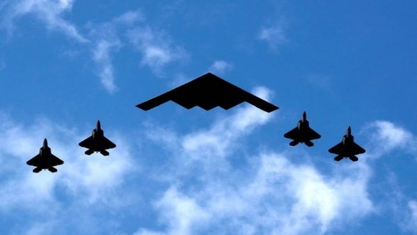 ضربة فوردو النووية .. تقييمات أولية: ضرر شديد دون تدمير كامل.. إيران نقلت المعدات الحساسة قبل الهجوم
