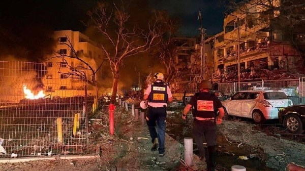 ضبط جاسوس ومسيرات للموساد يإيران.. و8 قتلى إسرائيليين في الهجوم الكاسح